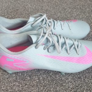Nike Mercurial Football Boots UK size 8